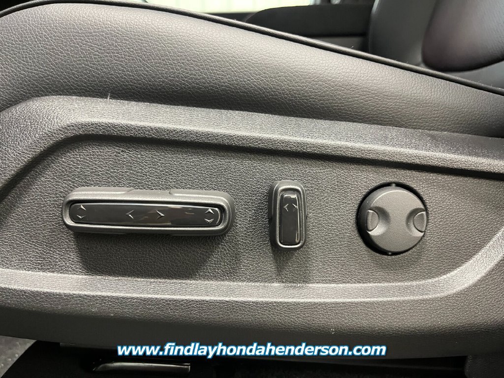 New 2026 Honda Pilot Black Edition image 14