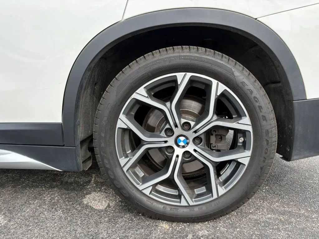 Used 2022 BMW X1 xDrive28i w/ Convenience Package image 27