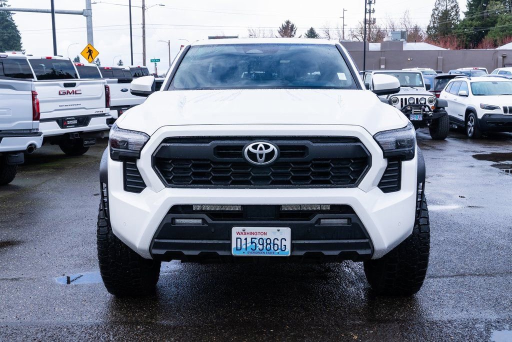 Used 2024 Toyota Tacoma TRD Off-Road w/ TRD Off Road Upgrade Package image 2