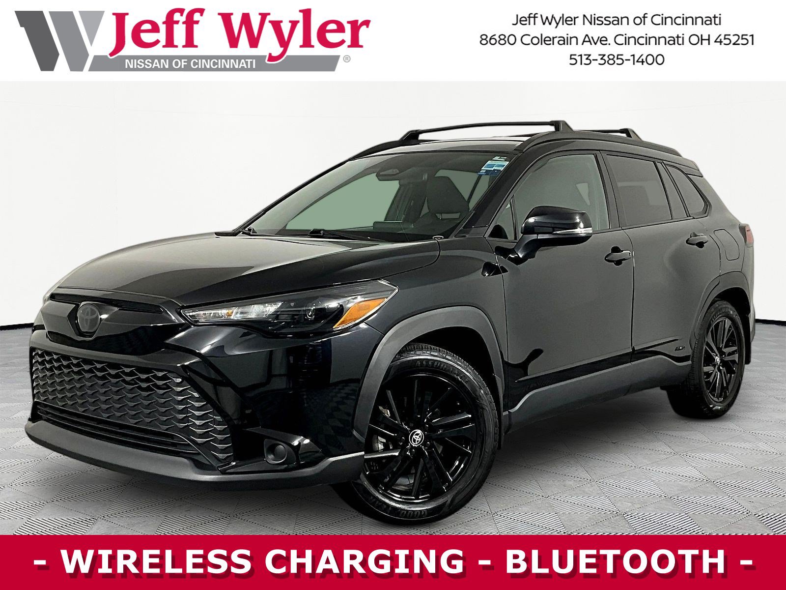 Used 2024 Toyota Corolla Cross AWD Hybrid image 1