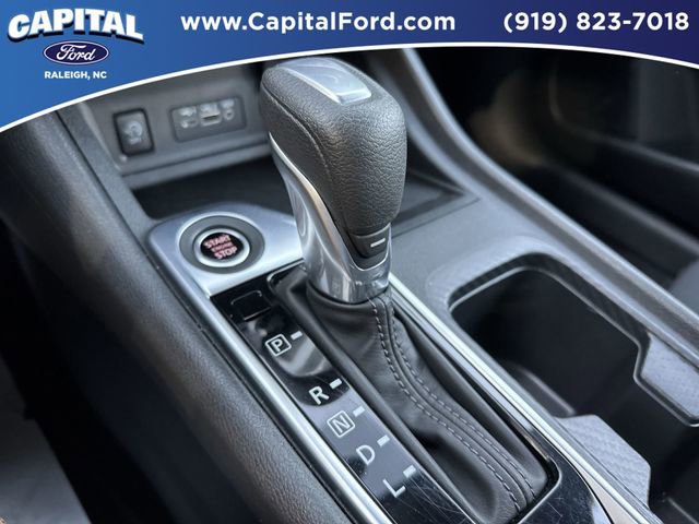 Used 2025 Nissan Sentra SV image 30