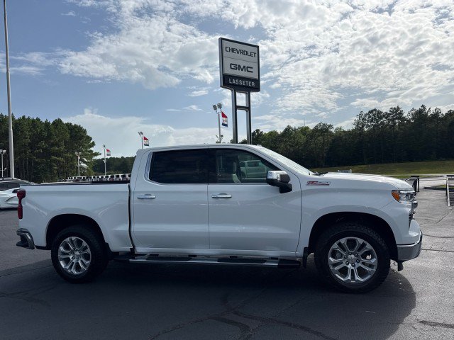 New 2026 Chevrolet Silverado 1500 LTZ w/ LTZ Premium Package AWD/4WD image 2