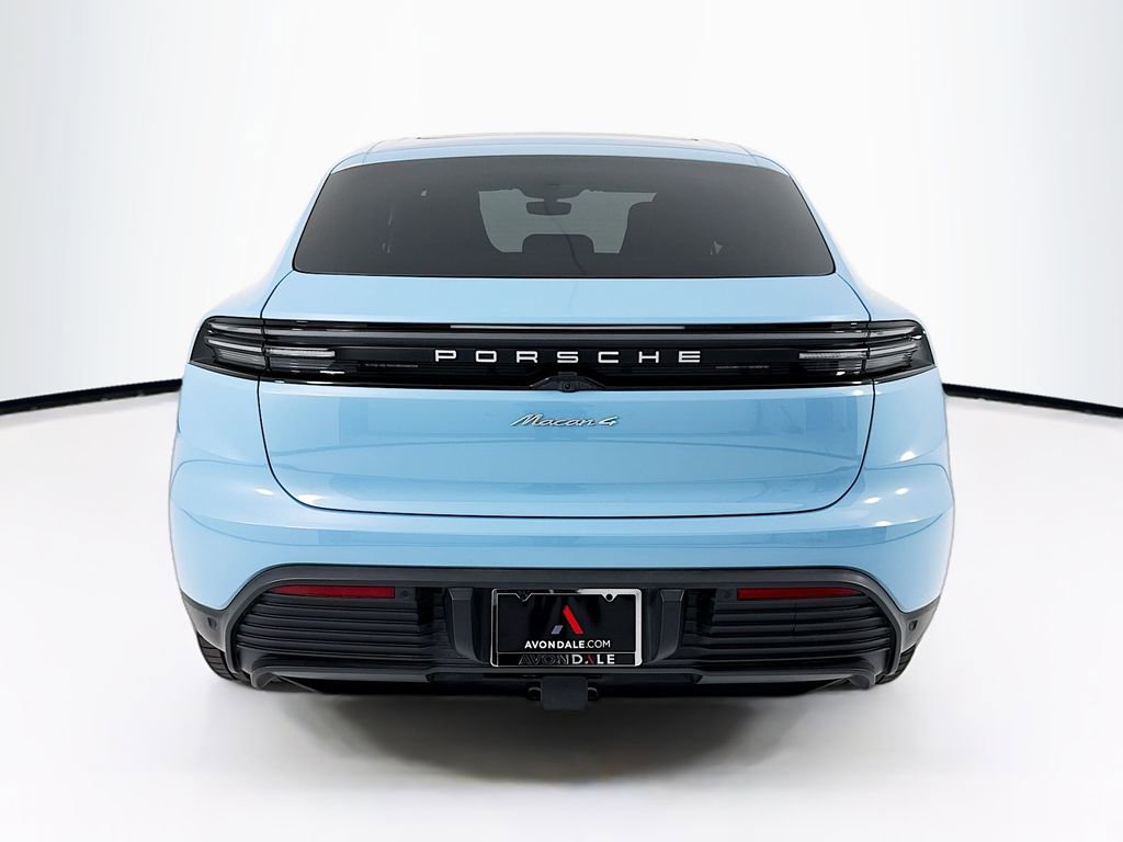 Certified 2024 Porsche Macan 4 Electric image 10