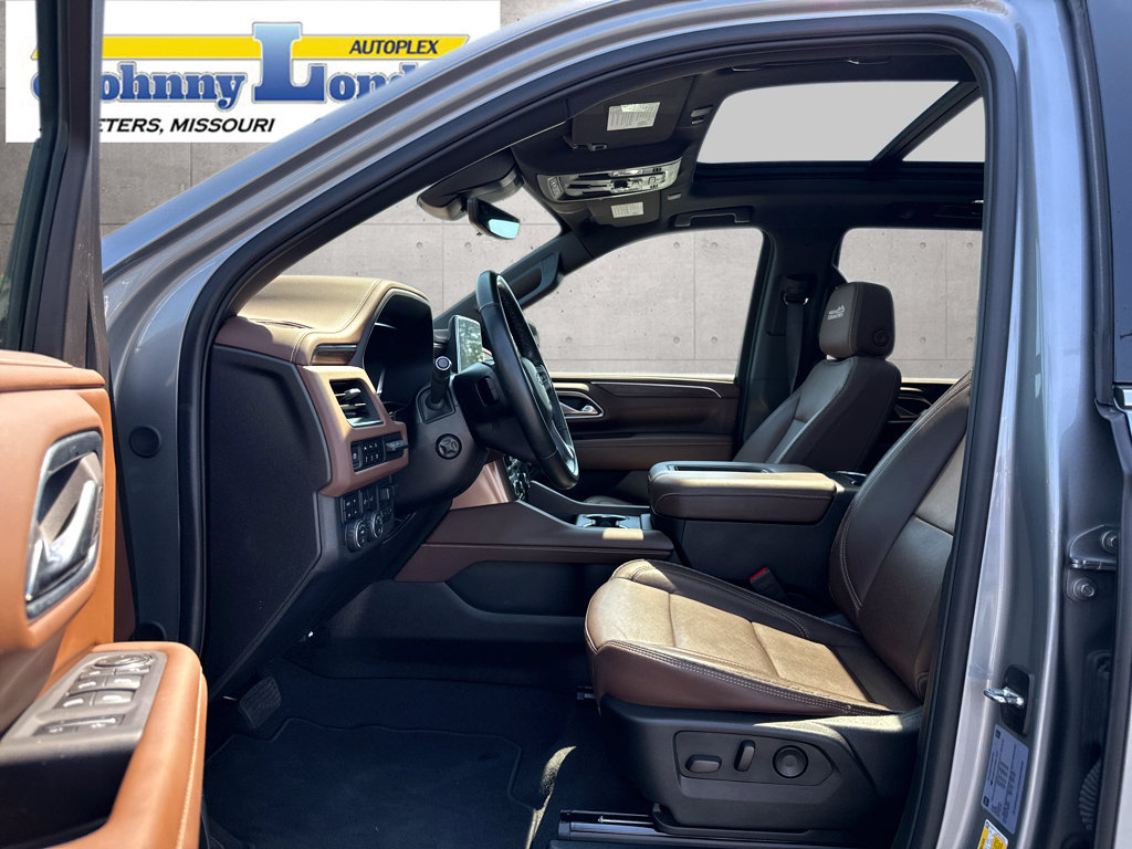 Used 2024 Chevrolet Tahoe High Country AWD/4WD image 11