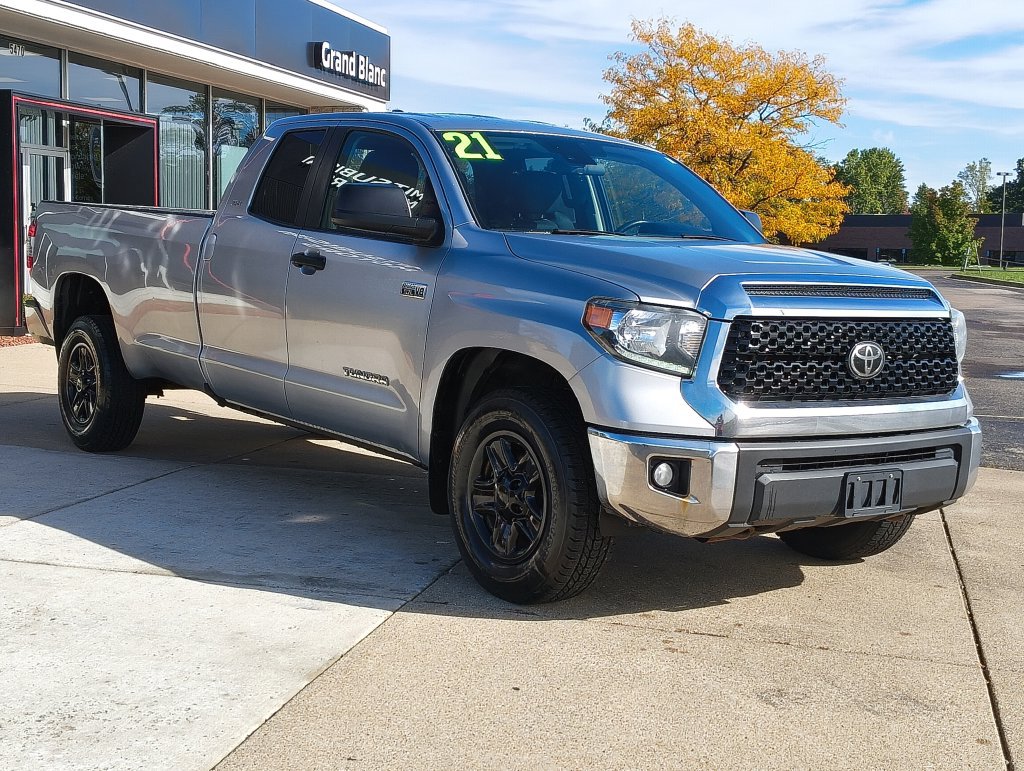 Used 2021 Toyota Tundra SR5 AWD/4WD image 3