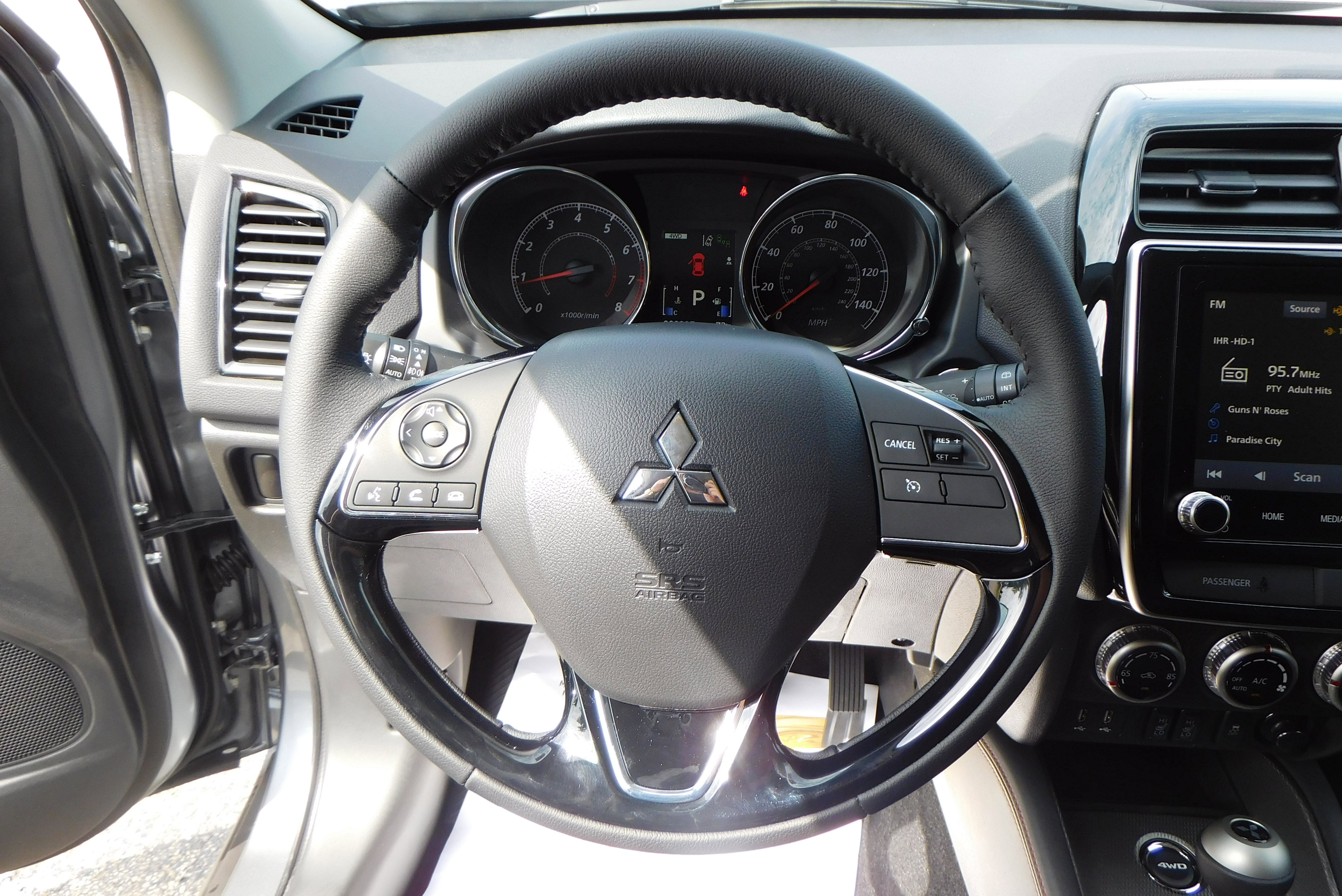 New 2025 Mitsubishi Outlander Sport SE image 20