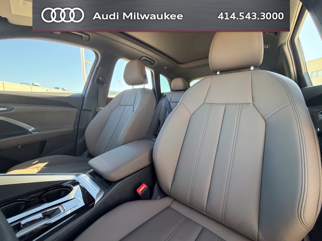 New 2026 Audi Q5 Premium Plus AWD/4WD image 5