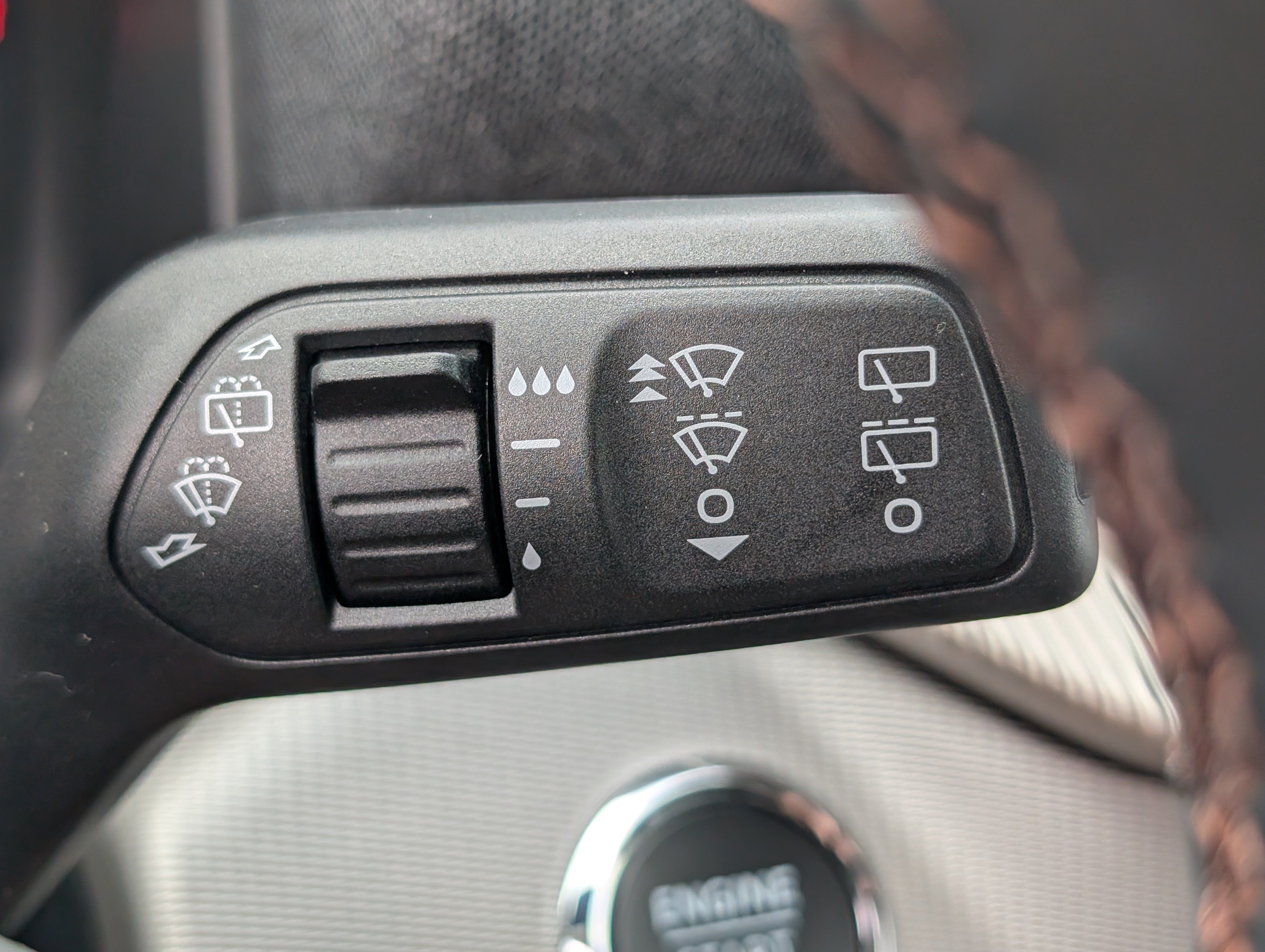 New 2026 Ford Explorer Active w/ Active Comfort Package AWD/4WD image 28