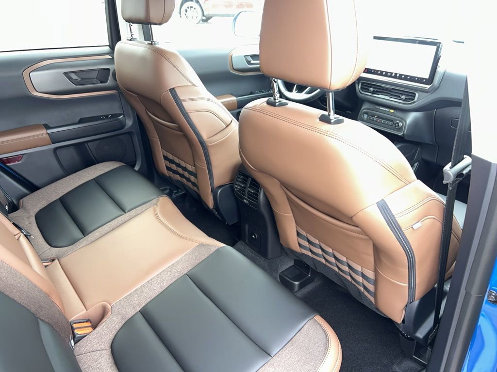 New 2025 Ford Bronco Sport Outer Banks w/ Outer Banks Tech Package+ AWD/4WD image 21