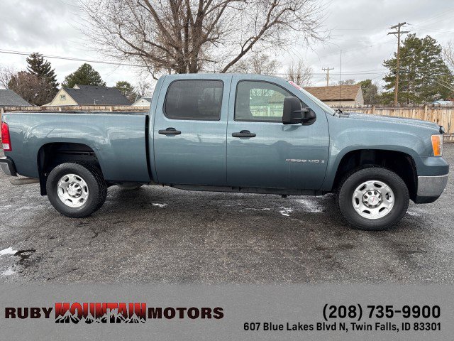 Used 2007 GMC Sierra 2500 SLE w/ Z71 Off-Road Package image 4