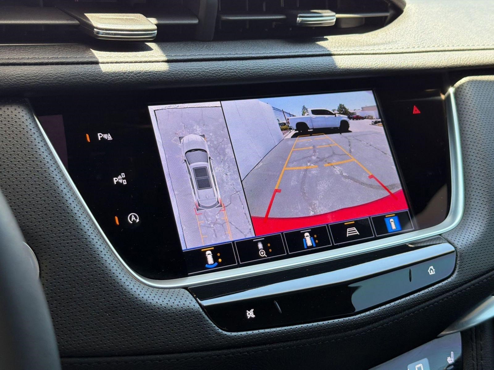 Used 2024 Cadillac XT5 Premium Luxury w/ Technology Package FWD image 25
