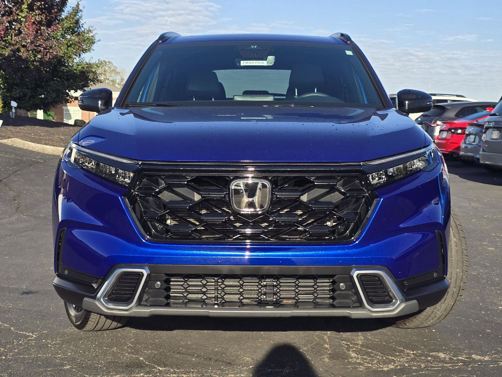Used 2024 Honda CR-V Sport Touring image 2