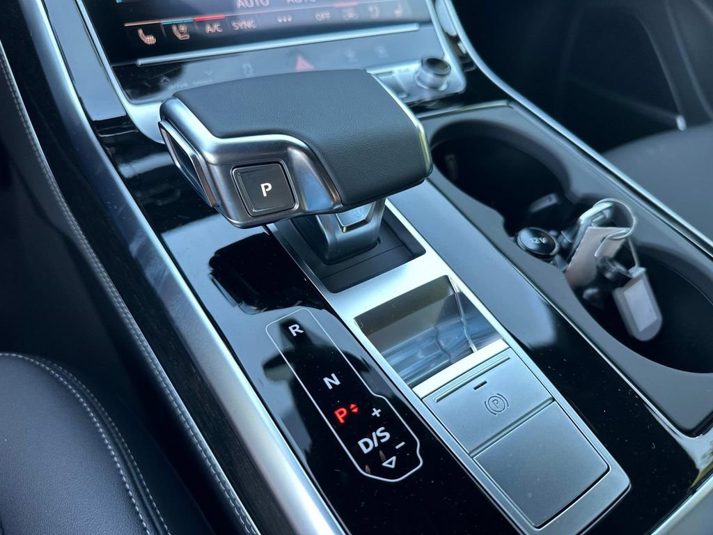 New 2025 Audi Q7 3.0T Premium Plus image 24