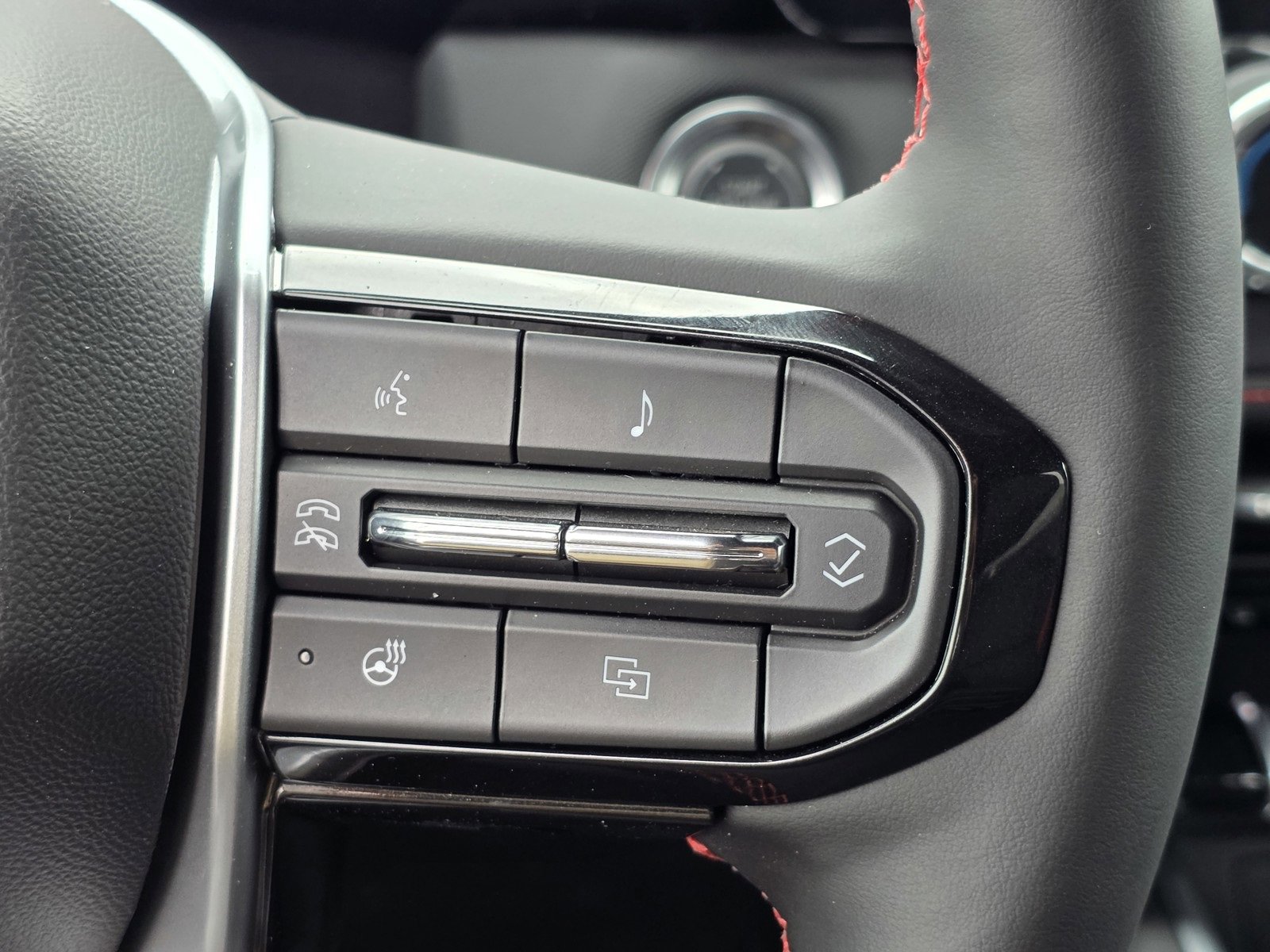 New 2025 Chevrolet Colorado Z71 w/ Technology Package image 32