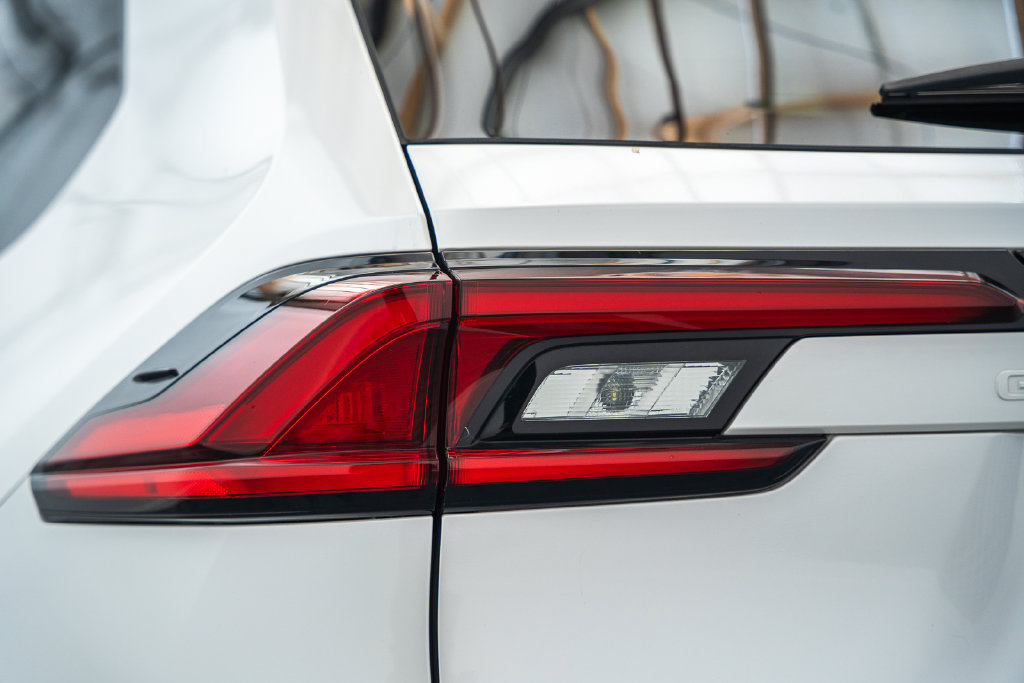 Certified 2025 Toyota Grand Highlander AWD image 8