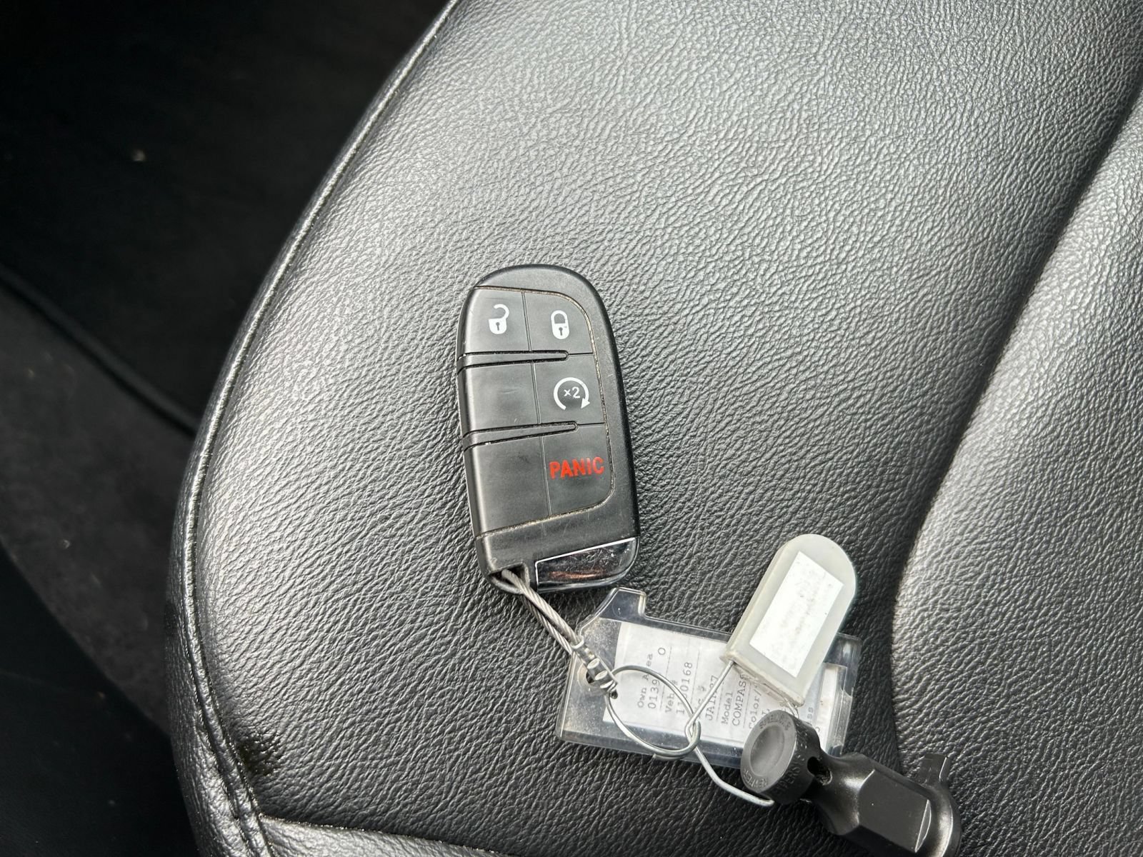 Used 2025 Jeep Compass Limited AWD/4WD image 18