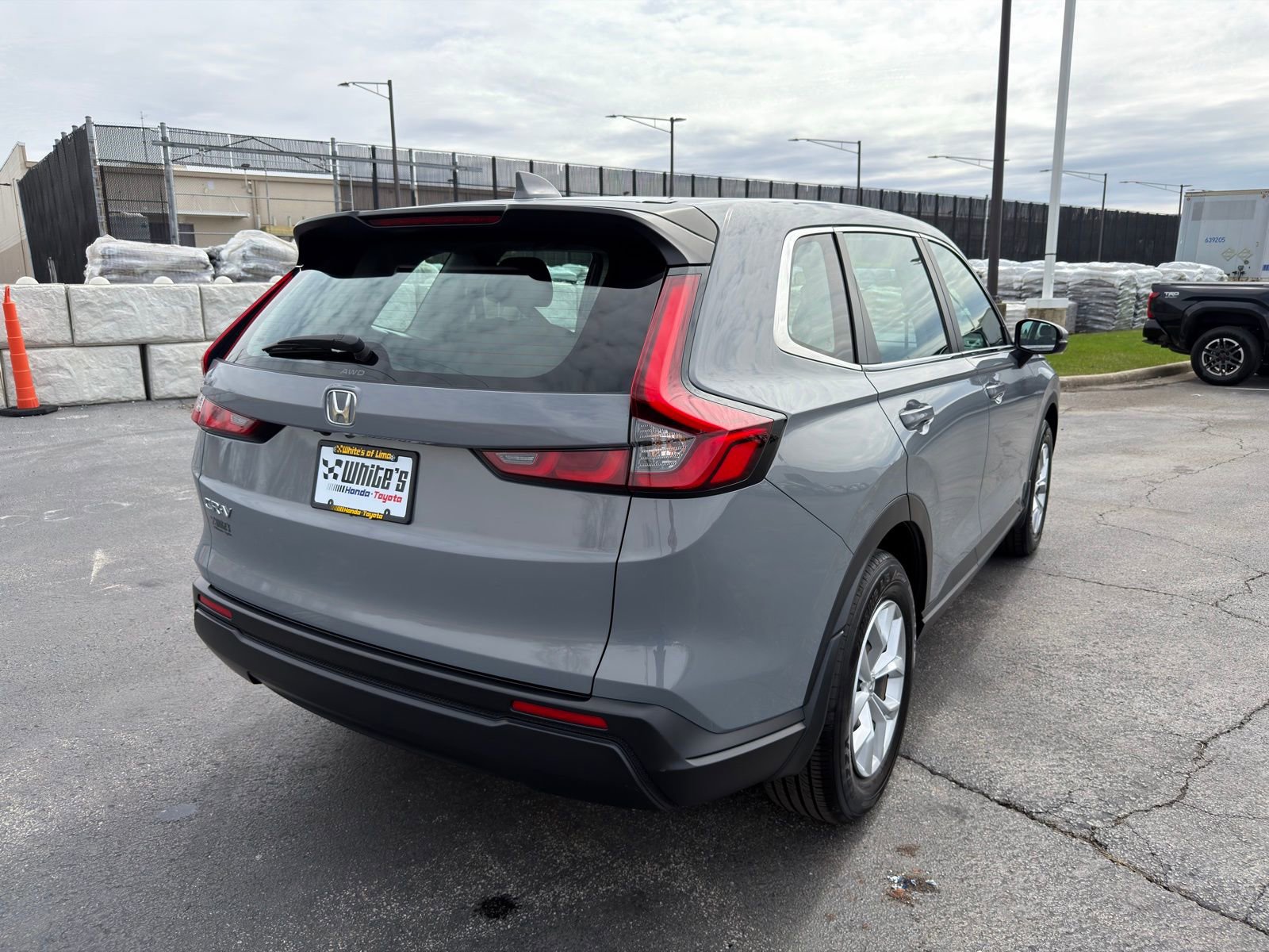Used 2024 Honda CR-V LX image 8