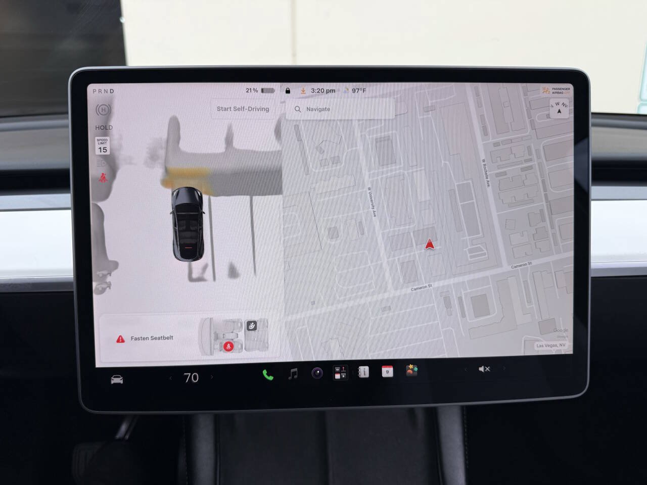 Used 2023 Tesla Model Y Long Range AWD/4WD image 4