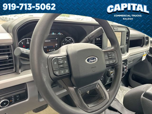 New 2025 Ford F550 2WD Regular Cab Super Duty w/ XL Chrome Package image 23