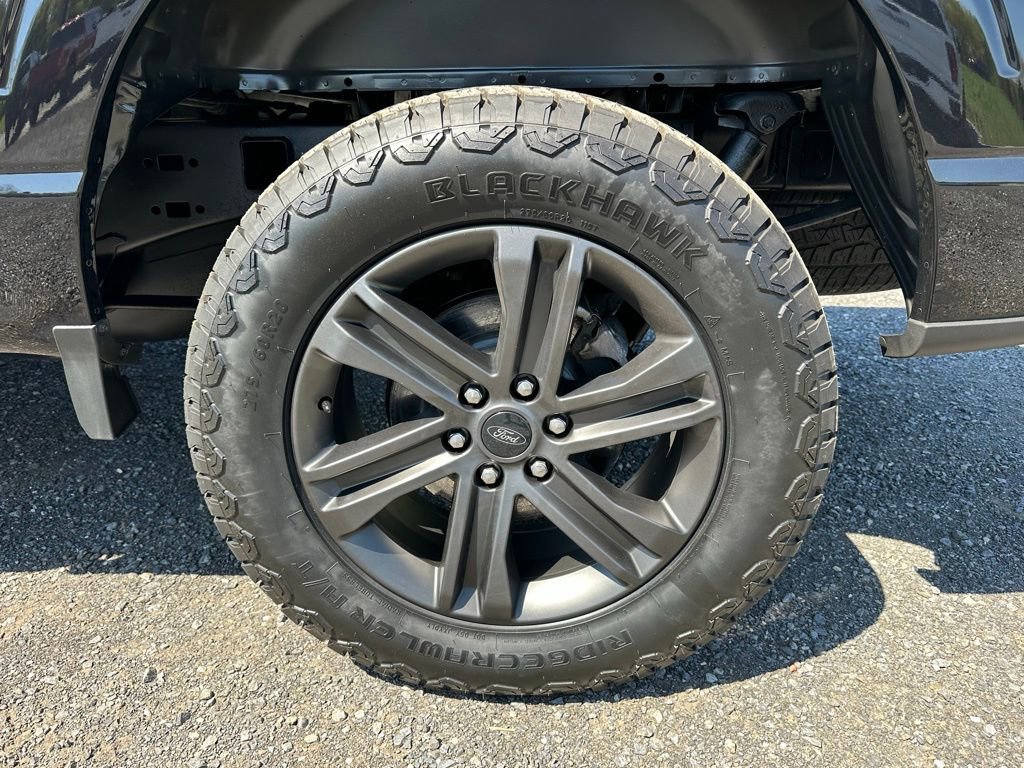 Used 2022 Ford F150 XLT w/ Equipment Group 302A High image 15