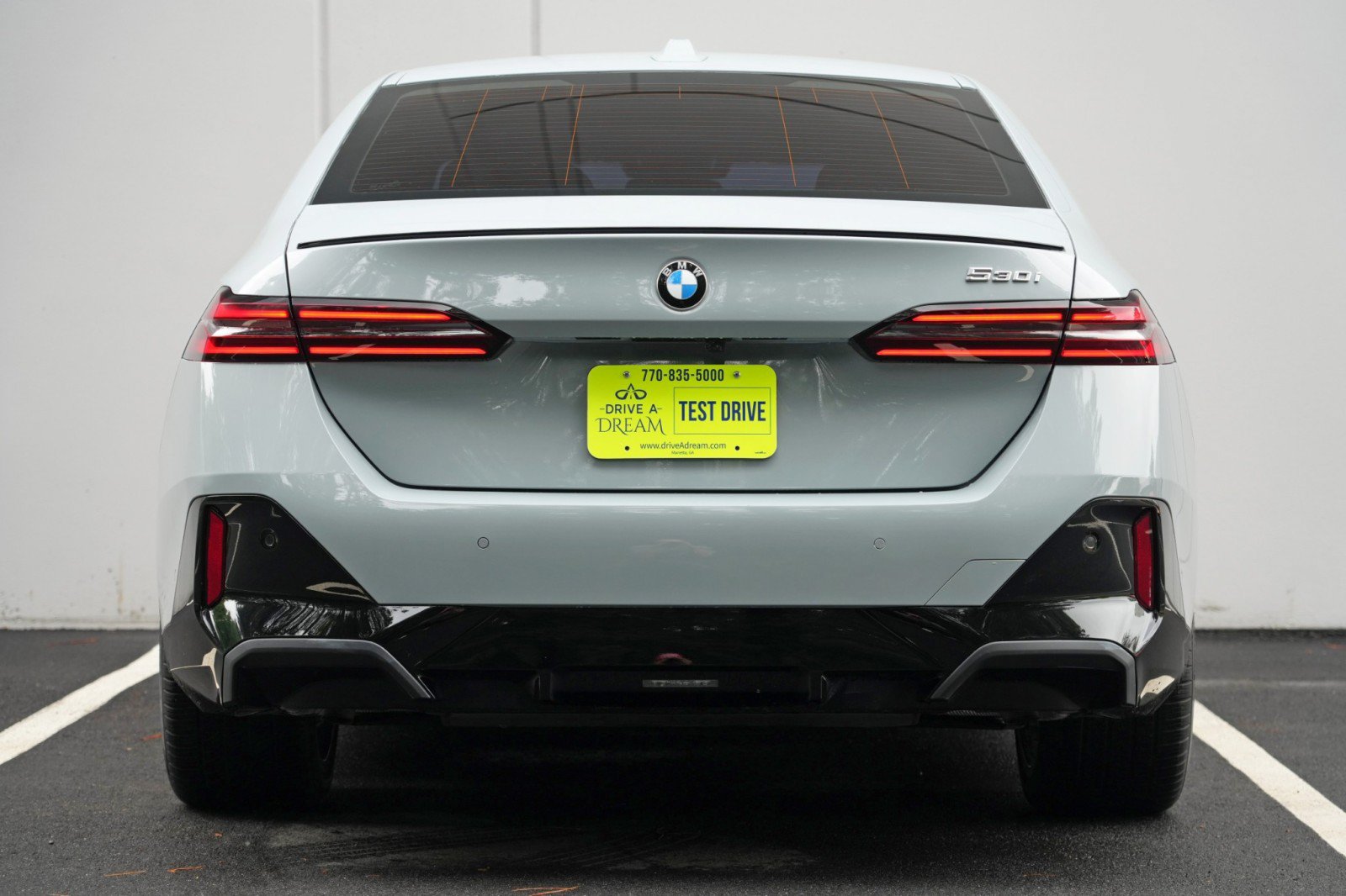 Used 2024 BMW 530i w/ M Sport Package RWD image 11