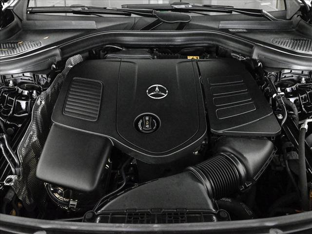 Used 2023 Mercedes-Benz GLC 300 4MATIC image 24