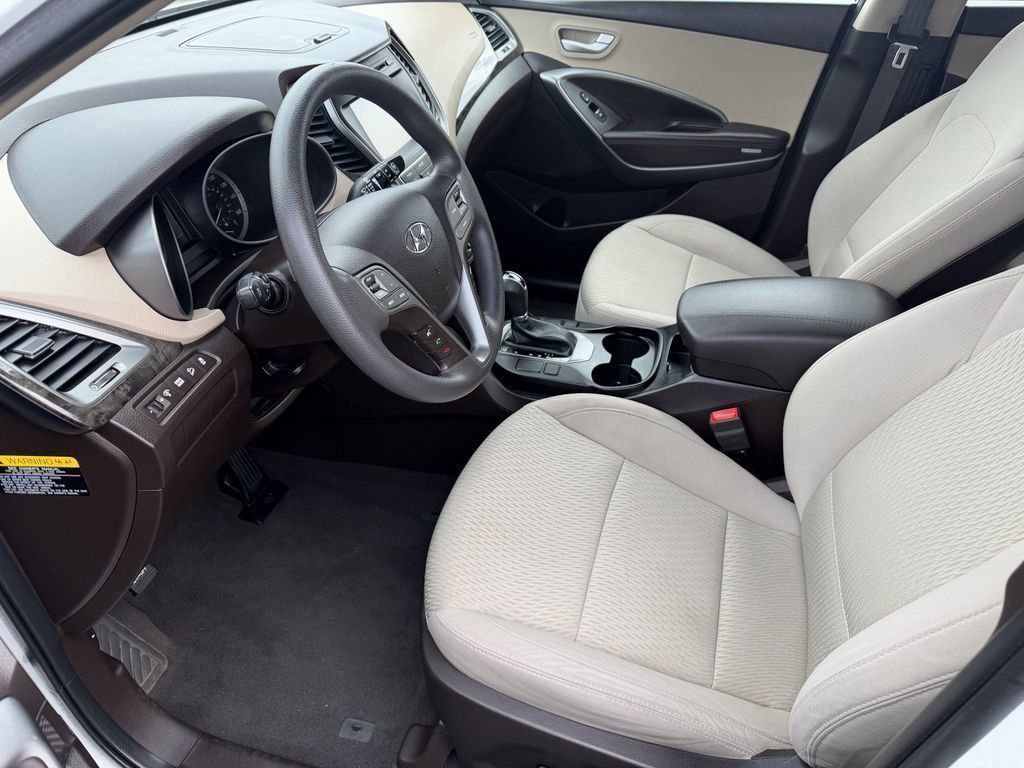 Used 2017 Hyundai Santa Fe Sport image 13