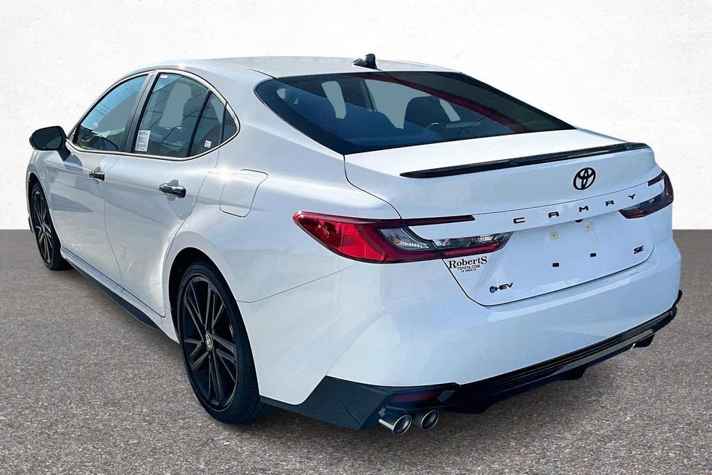 New 2026 Toyota Camry Hybrid image 3