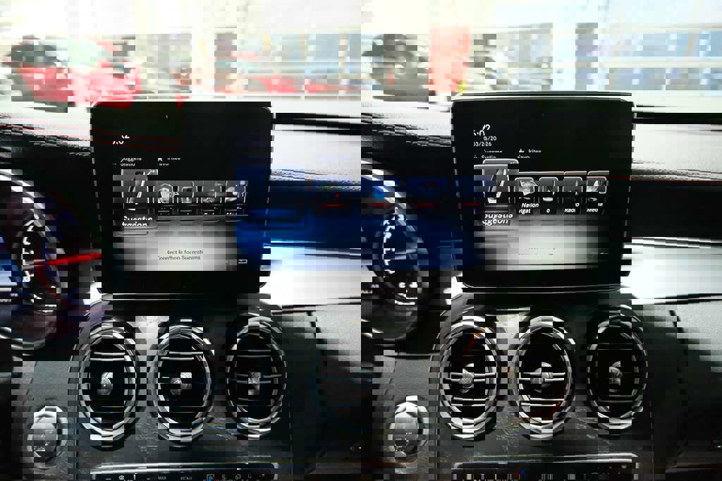 Used 2018 Mercedes-Benz C 43 AMG 4MATIC Sedan w/ Parking Assist Package image 29