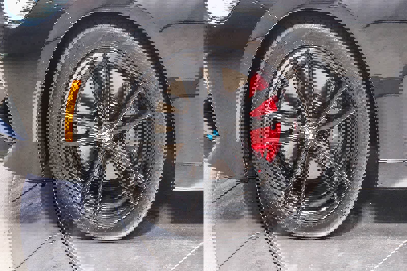 Used 2024 BMW 230i Coupe w/ Premium Package image 10