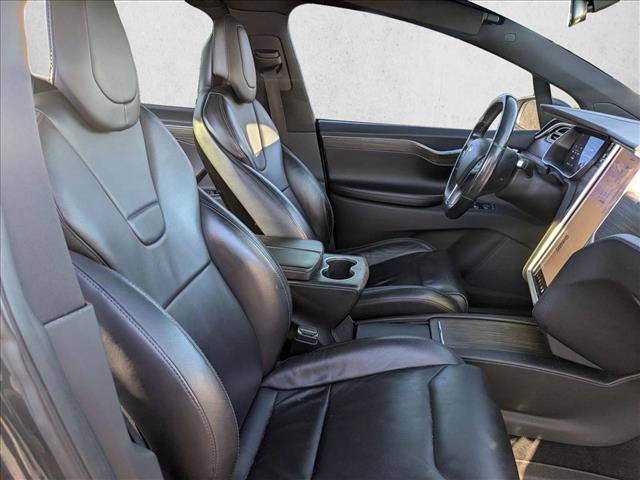 Used 2016 Tesla Model X 75D image 17