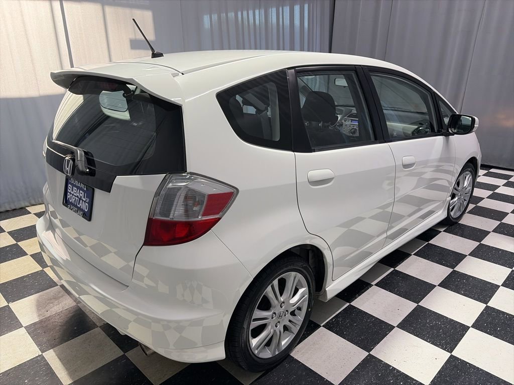 Used 2011 Honda Fit Sport image 4