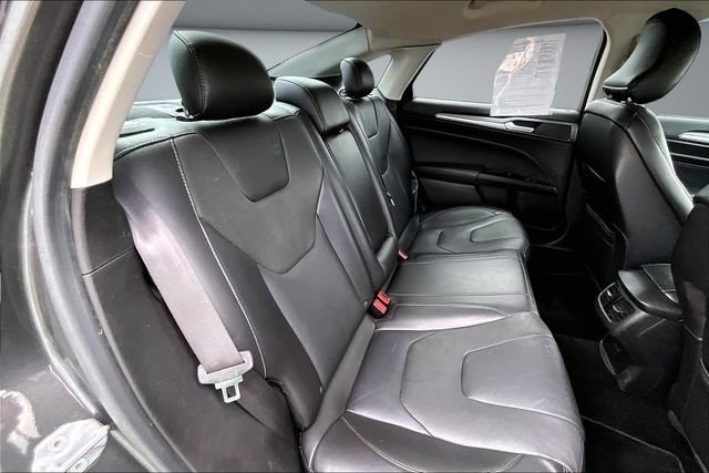 Used 2015 Ford Fusion Titanium FWD image 24