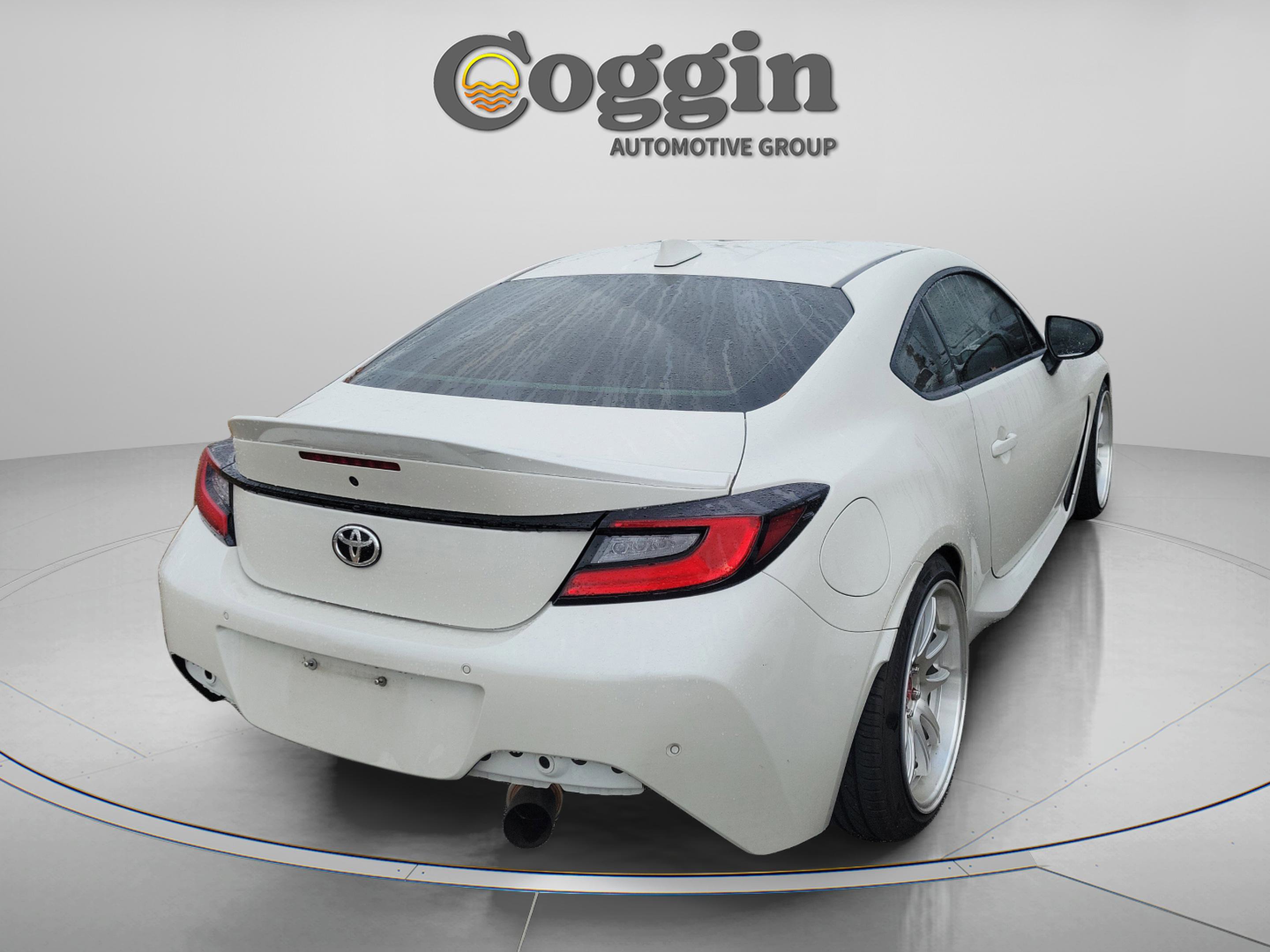 Used 2022 Toyota GR86 Premium image 7