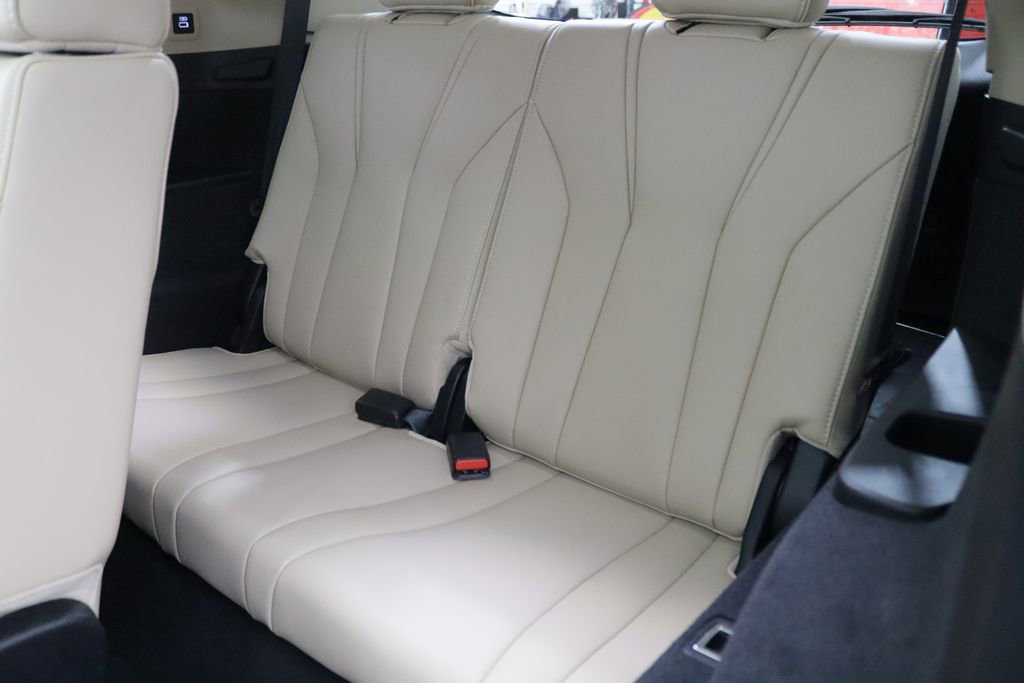 Used 2023 Acura MDX SH-AWD w/ Advance Package image 12