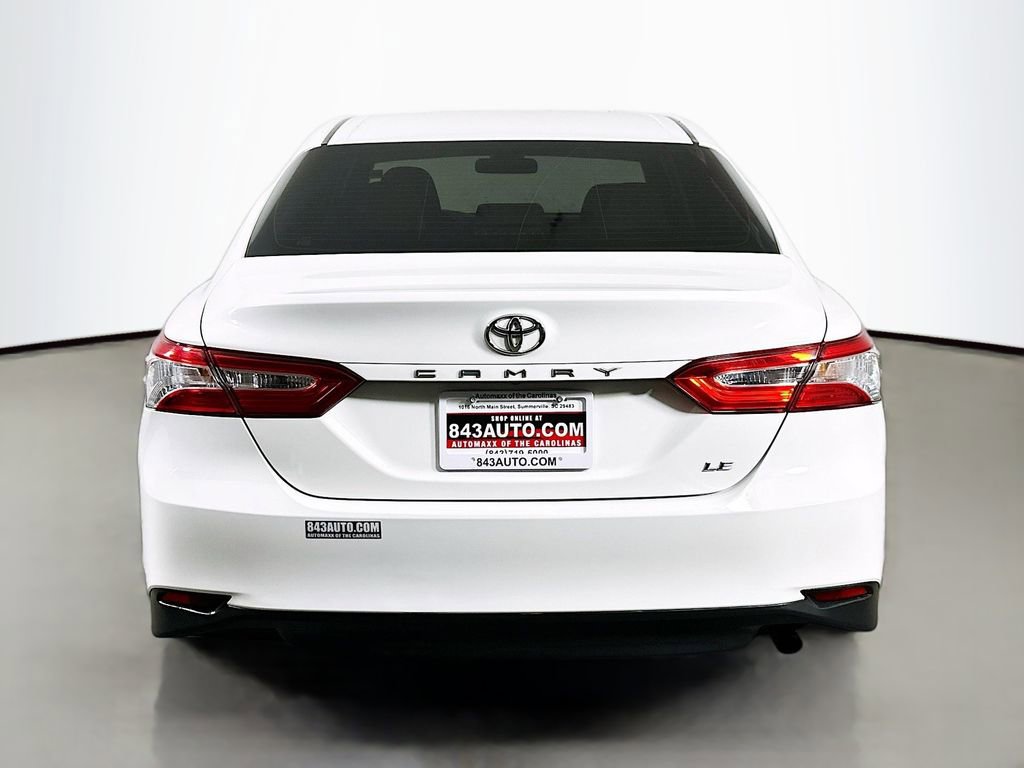 Used 2018 Toyota Camry LE FWD image 6