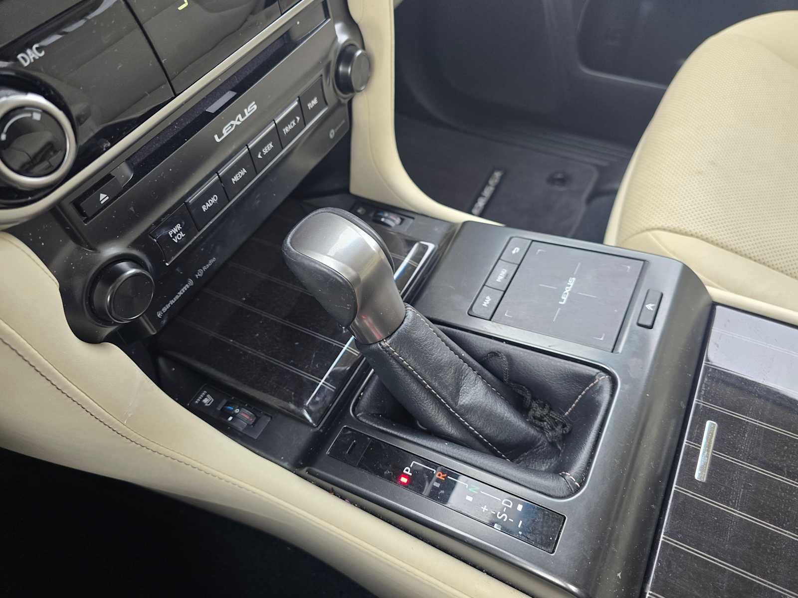 Used 2023 Lexus GX 460 Premium image 31