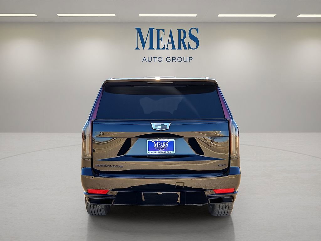 Used 2021 Cadillac Escalade Sport w/ Driver Assist Tech Package image 4