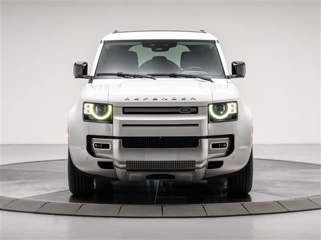 Used 2022 Land Rover Defender 110 S image 8