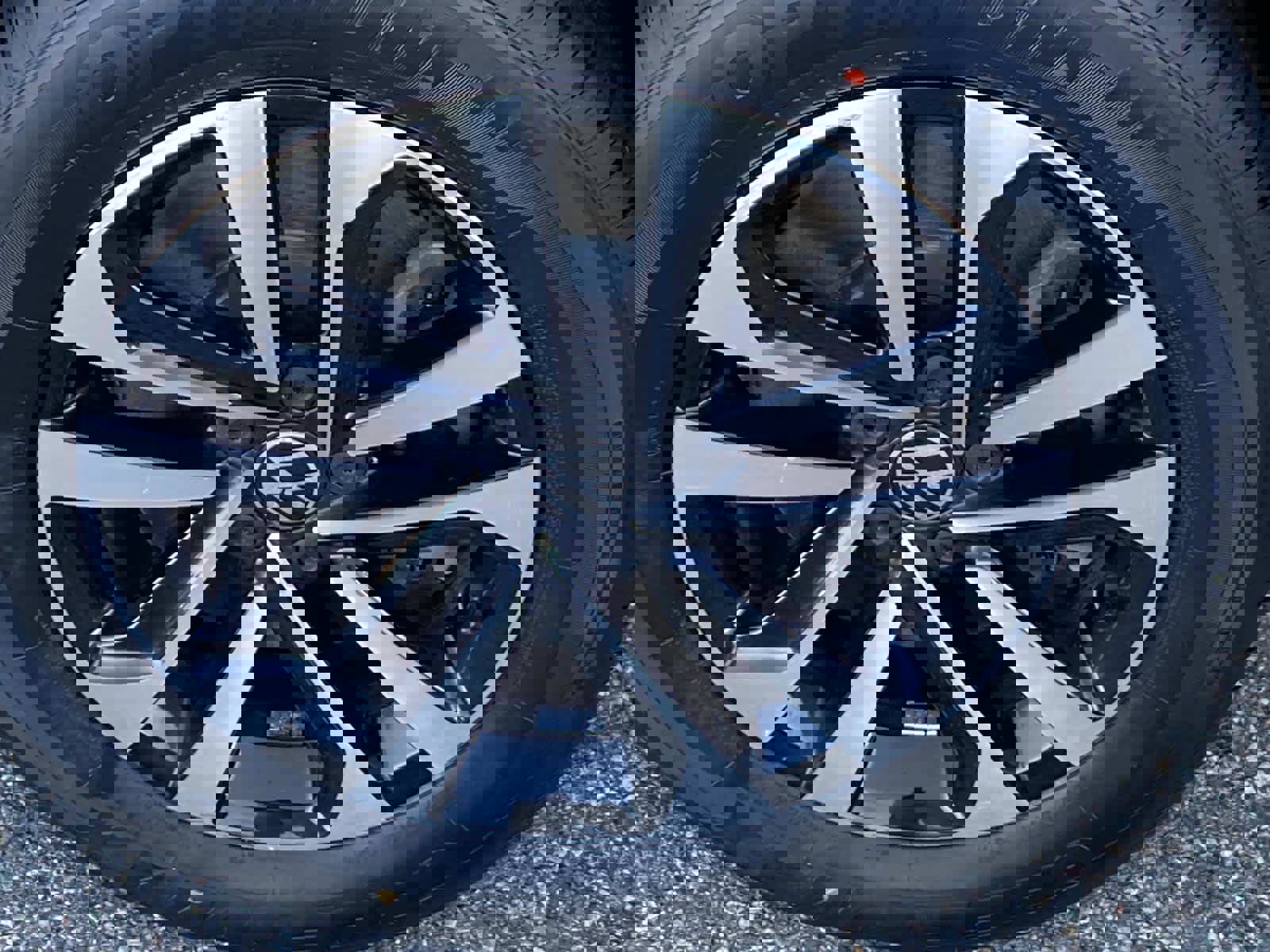 Used 2022 Volkswagen Tiguan S image 23