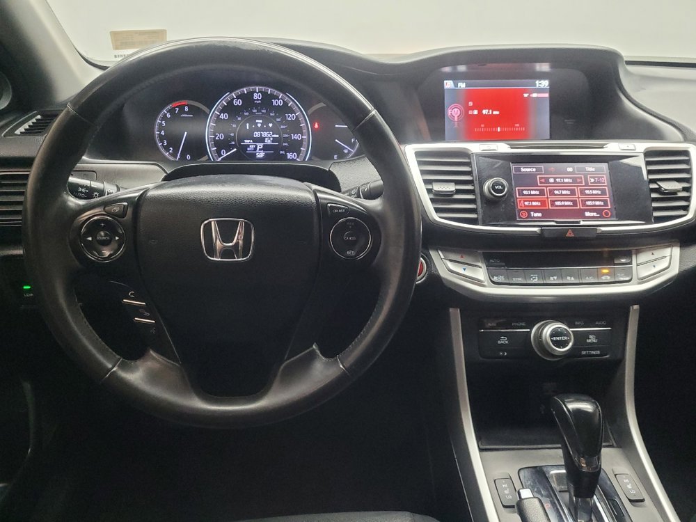 Used 2015 Honda Accord EX-L image 22