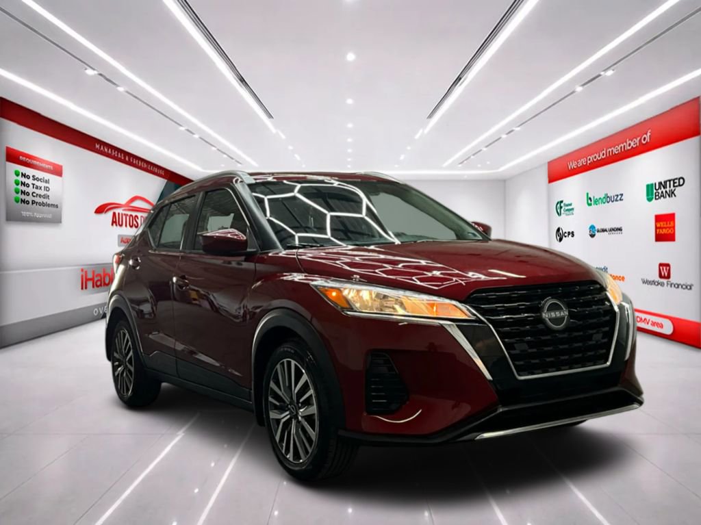 Used 2023 Nissan Kicks SV FWD image 2