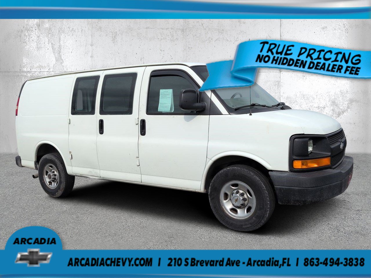 Used 2005 Chevrolet Express 2500 RWD image 1