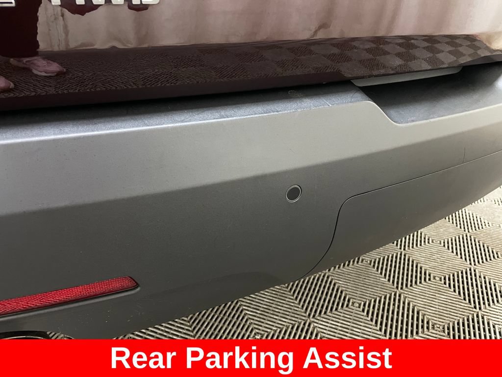 Certified 2023 Chevrolet Traverse LT w/ LPO, Floor Liner Package AWD/4WD image 13