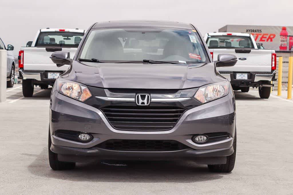 Used 2018 Honda HR-V EX image 2