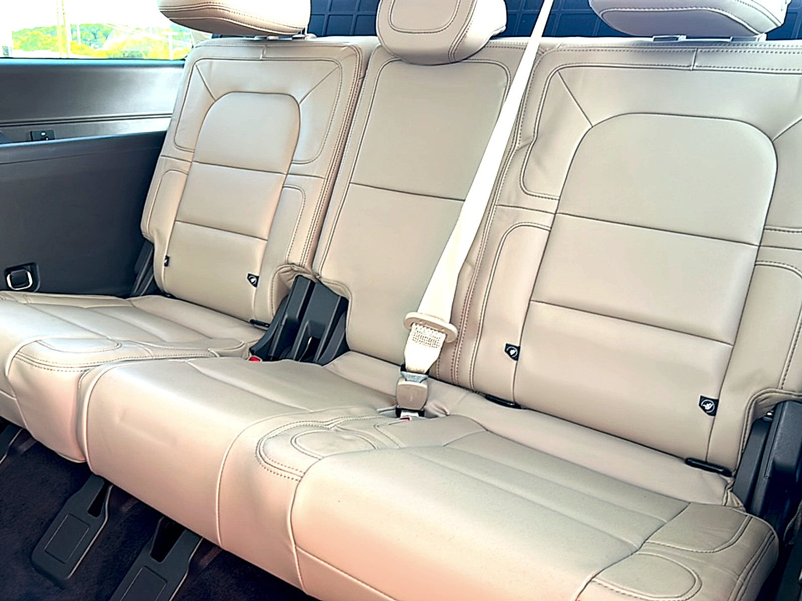 Used 2022 Lincoln Navigator Reserve RWD image 21