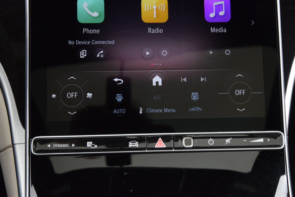 New 2026 Mercedes-Benz C 300 4MATIC Sedan image 28