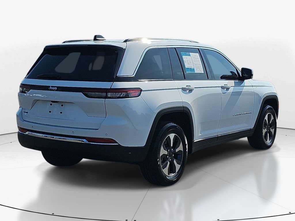 Used 2022 Jeep Grand Cherokee Limited 4xe AWD/4WD image 6