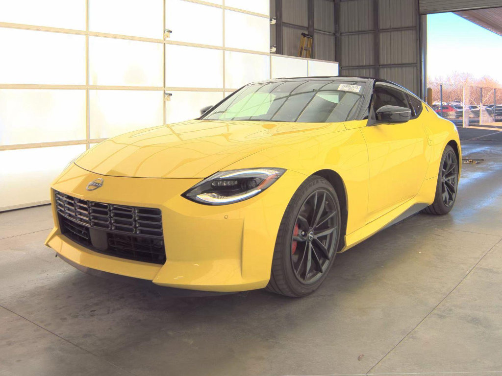 Used 2024 Nissan Z Performance w/ Floor Mat Package