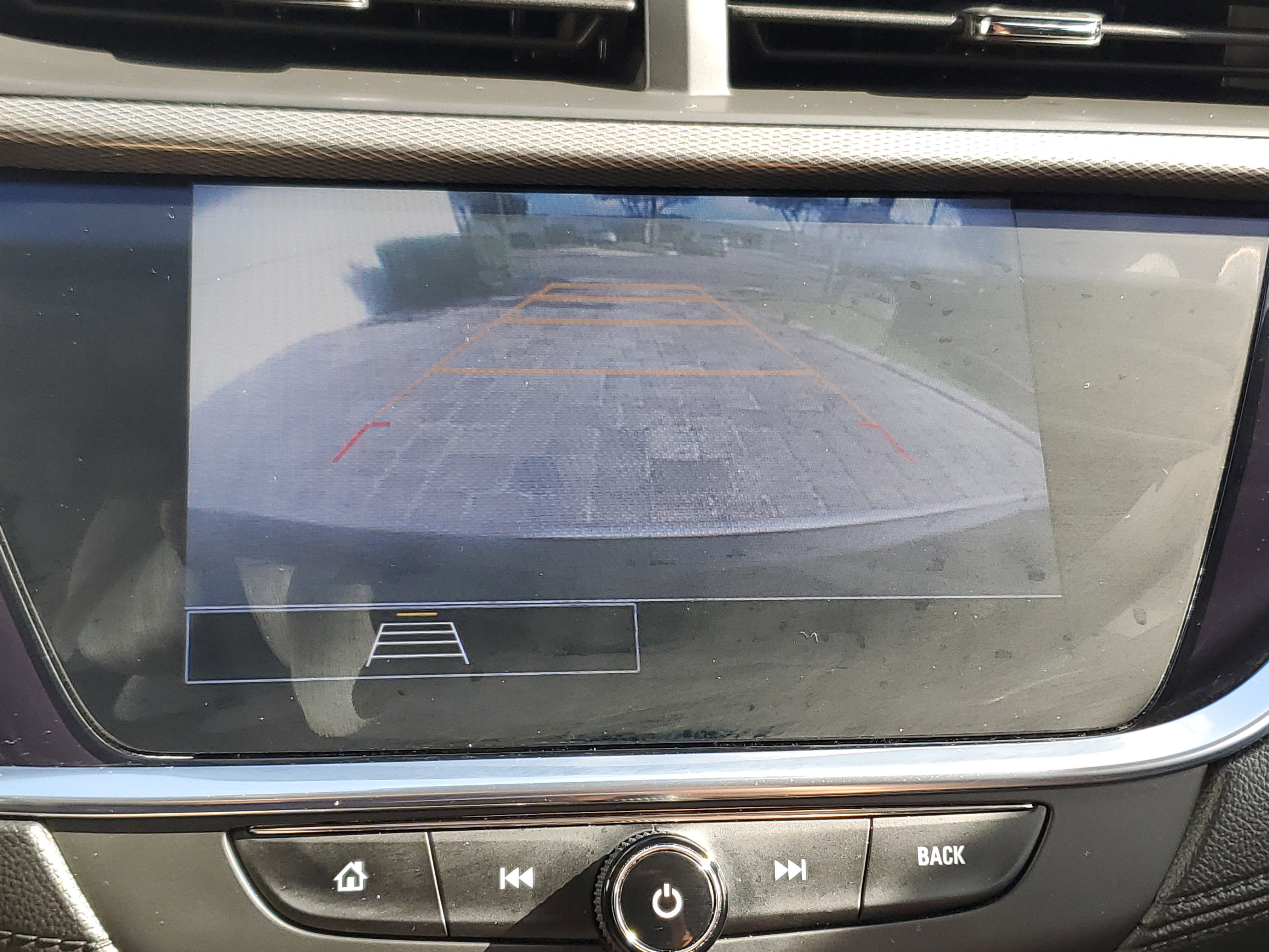 Used 2023 Buick Encore GX Select w/ Safety Package II image 26